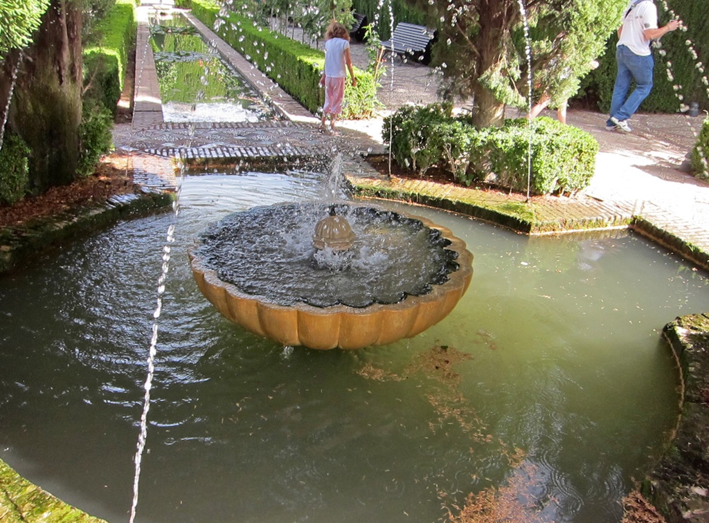 Fountain, Lower Gardens